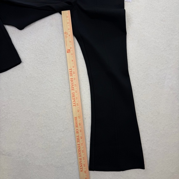 NWT Old Navy Maternity Full Panel Pixie Wide Leg Pants Size Small - Picture 7 of 10